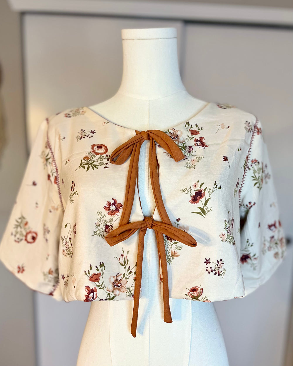 HAND-SEWN VINTAGE FLORAL REVERSIBLE TOP WITH BOWS