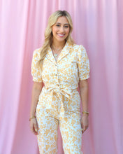 Load image into Gallery viewer, ABIGAIL FLORAL SHORT-SLEEVE JUMPSUIT
