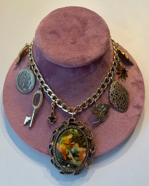 Mirror Cameo Vintage Gold Charm Necklace Mirror Cameo Vintage Gold Charm Necklace