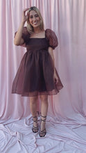 Load and play video in Gallery viewer, SOPHIE BROWN PUFF SLEEVE BABYDOLL DRESS
