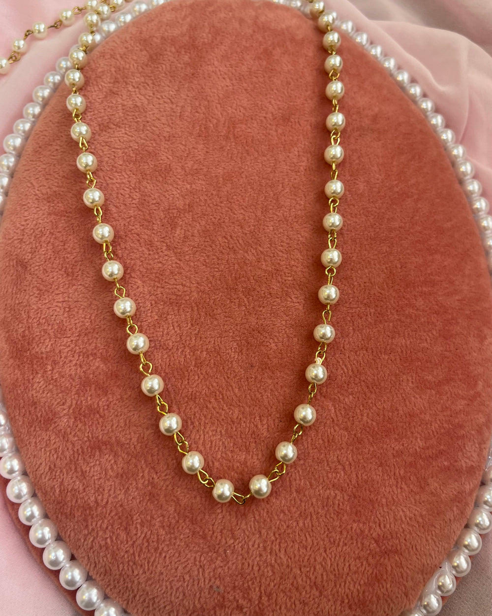 Medium Pearl Chain