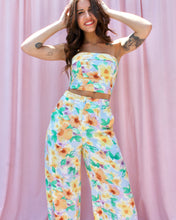 Load image into Gallery viewer, ARIELLA FLORAL HIGH-WAISTED TROUSERS
