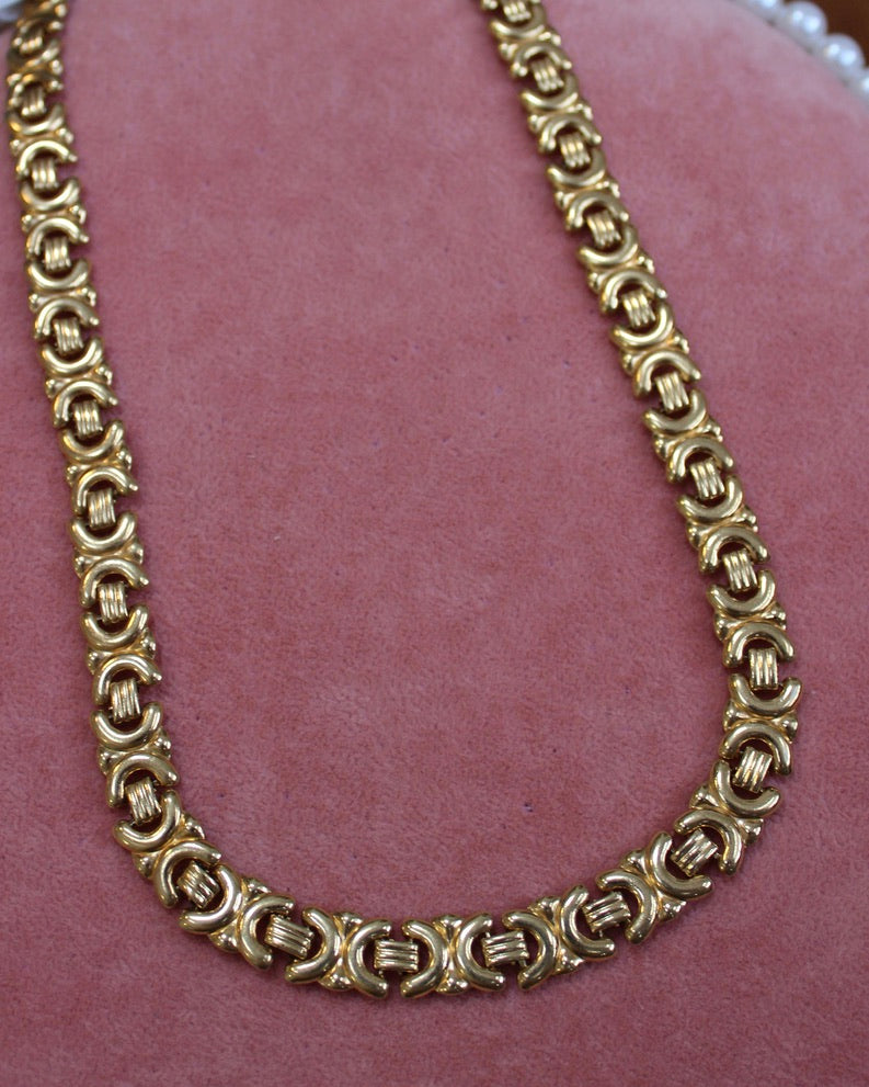 Gold Chain Link Necklace