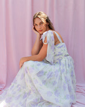 Load image into Gallery viewer, LAUREL LILAC FLORAL TIERED MIDI DRESS
