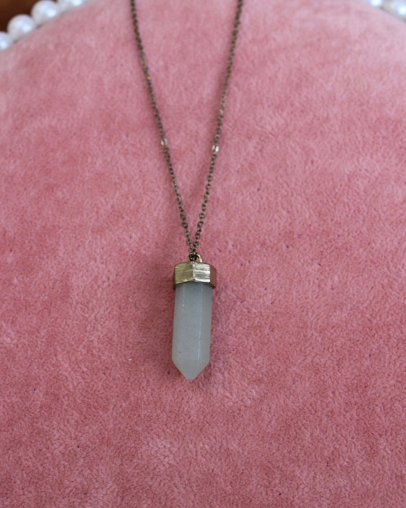 Light Sage Green Stone Pendant Necklace