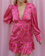 Load image into Gallery viewer, DAHLIA PINK FLORAL LONGSLEEVE MINI DRESS

