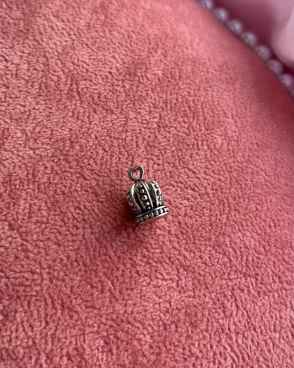Silver King Hat Charm
