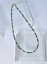Load image into Gallery viewer, GARDEN GREEN NECKLACE - The Lovely Sun
