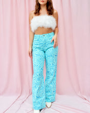 Load image into Gallery viewer, BLUE AVA PATTERN HIGH-WAISTED JEANS
